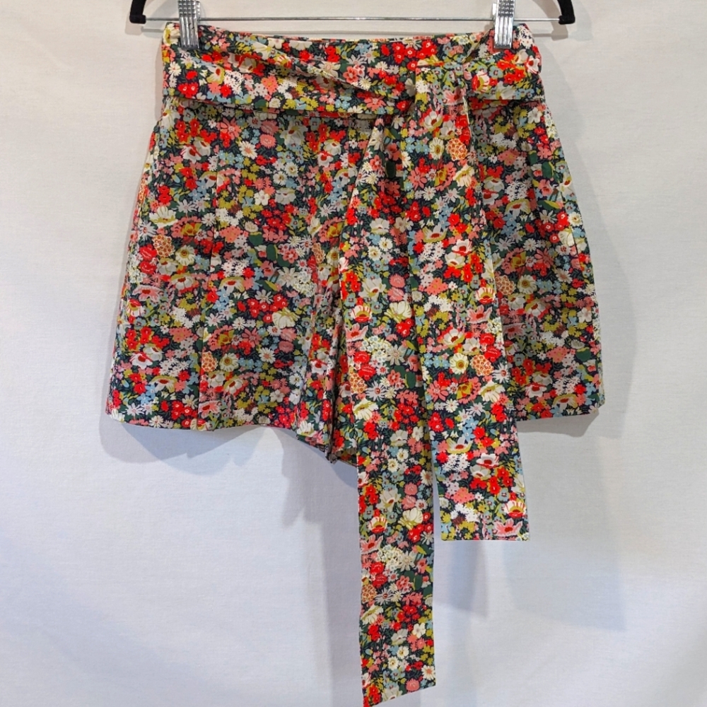 J.Crew Liberty Fabrics 100% Cotton Floral Shorts Size 4